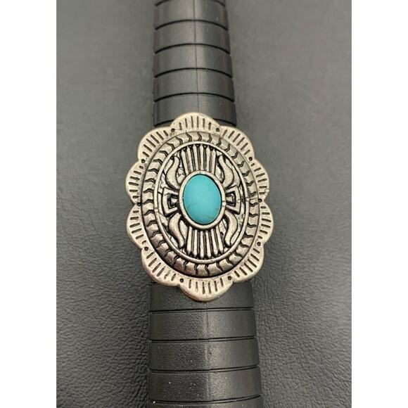 Unbranded Jewelry - Silver Tone And Faux Turquoise Western Southwestern Costume Jewelry Ring Size 8